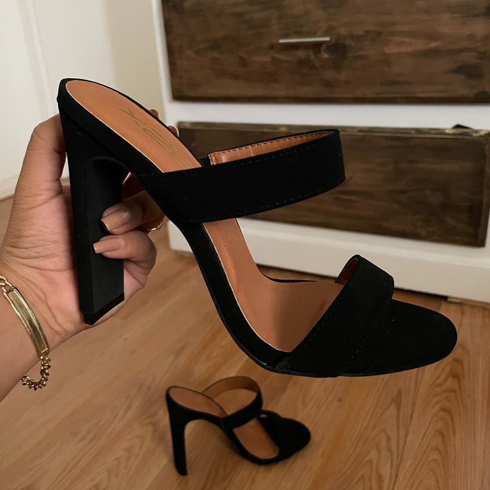 Black high heel sandals